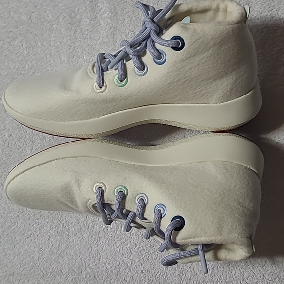 Allbirds Limited Edition Frost White Runner-Up Mizzle High Top Size 10 Women's - Picture 8 of 10